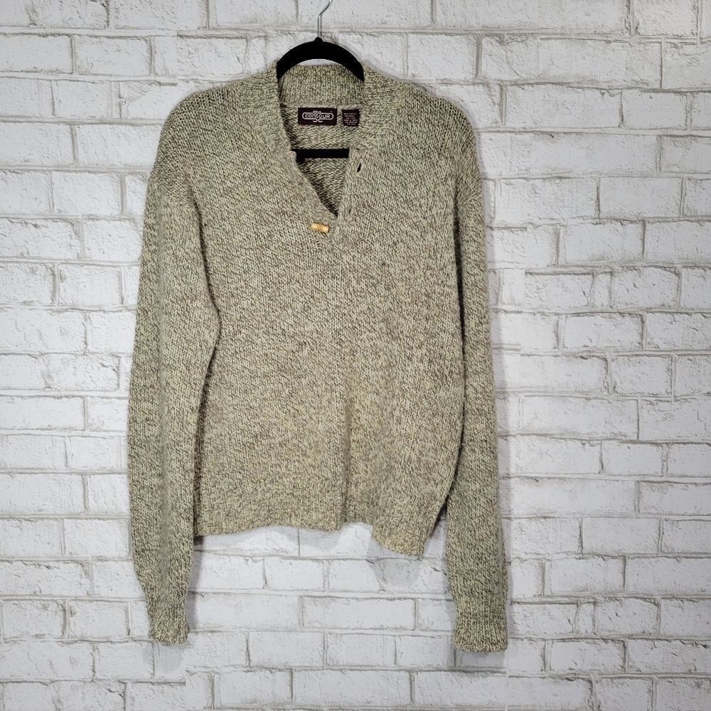 The Contour vintage wool sweater